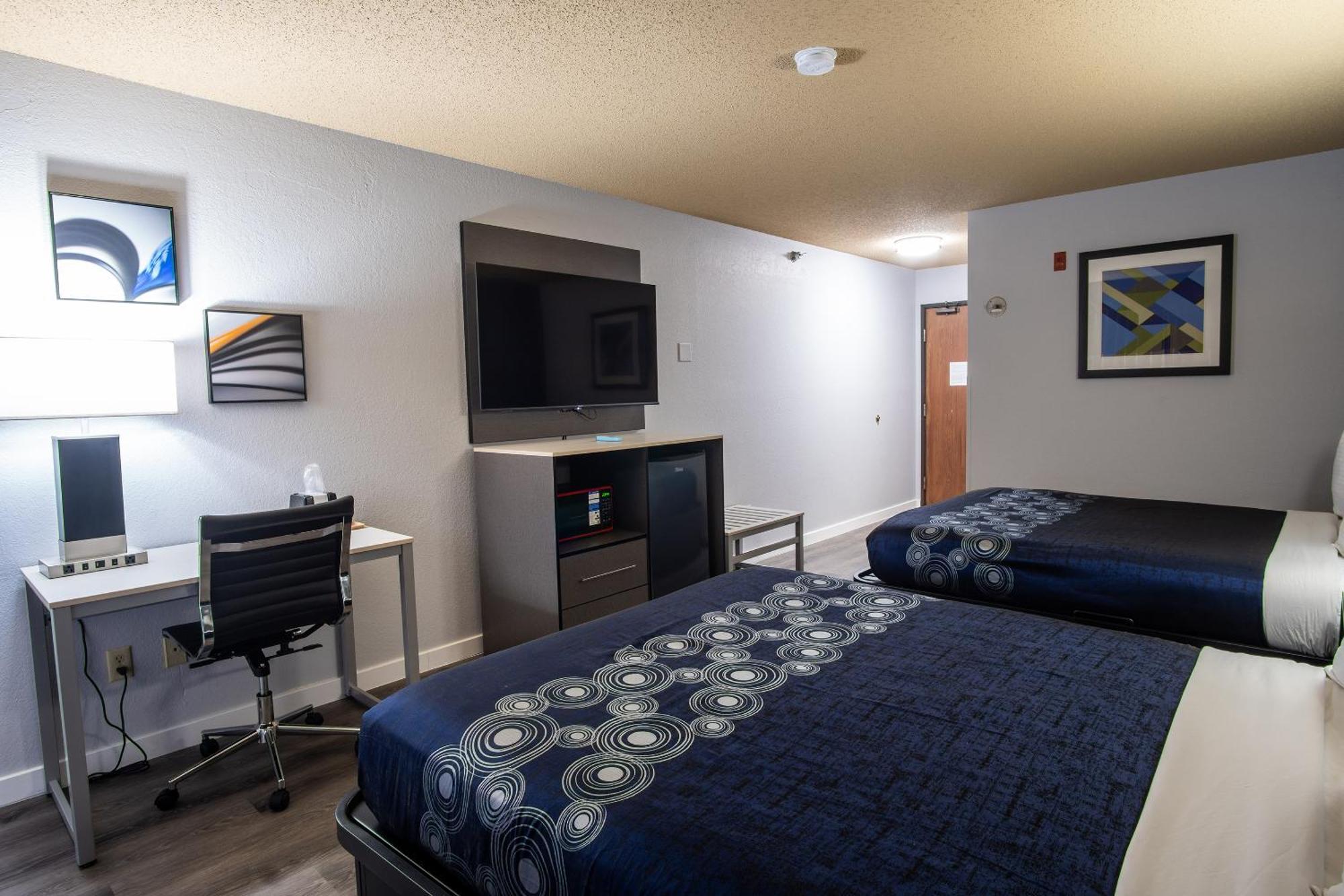 Coratel Inn And Suites By Jasper Eagan St Paul Airport & Mall Of America Exteriör bild