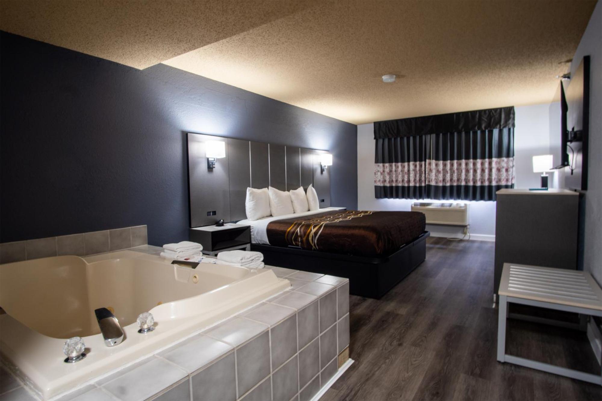 Coratel Inn And Suites By Jasper Eagan St Paul Airport & Mall Of America Exteriör bild
