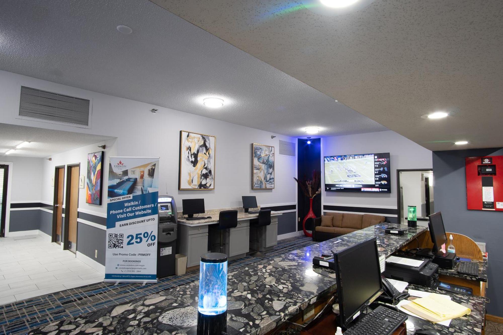 Coratel Inn And Suites By Jasper Eagan St Paul Airport & Mall Of America Exteriör bild